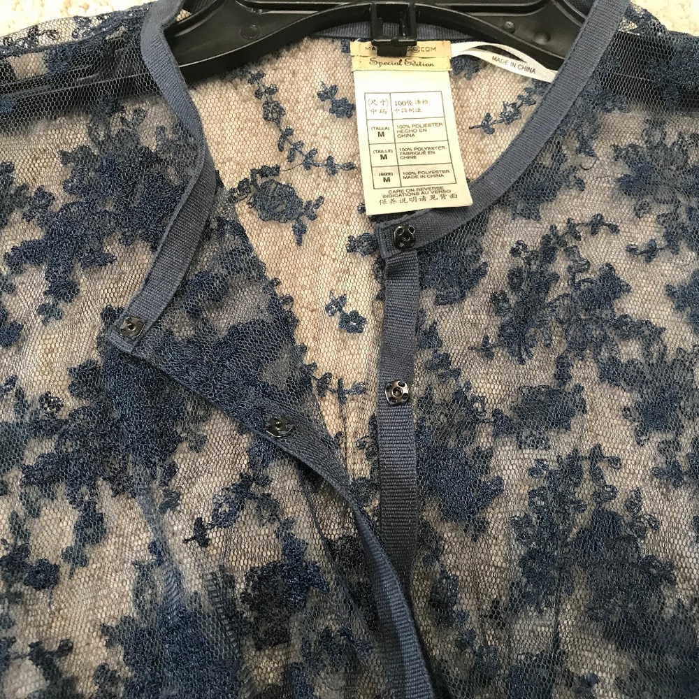 Max Studio Lace Top - Picture 5 of 5